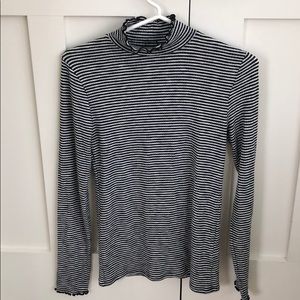 Abercrombie knit turtleneck